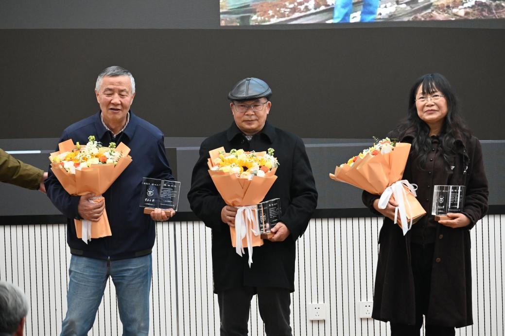 1.12-2.jpg 1.12-2.jpg